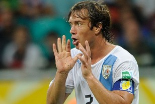 Diego Lugano,  voz de mando del Capitán.