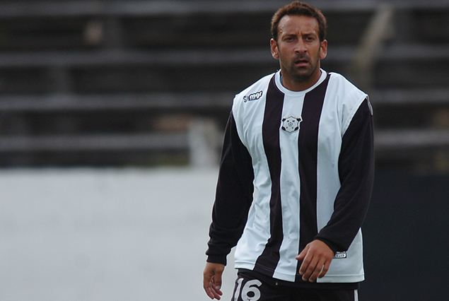 Invitado por el club, Sergio Blanco completó su segundo día de entrenamiento con los bohemios. Y puede quedarse.