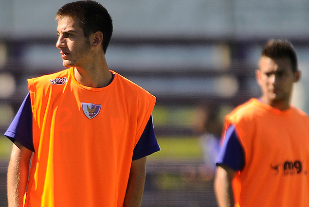 Facundo Boné, junto a Gonzalo Papa en el entrenamiento de Fénix. Bonet fue la sorpresa de Juan Tejera. 