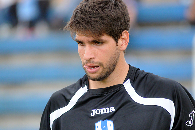 Rodrigo Cabrera, por una molestia muscular será sometido a una ecografía.