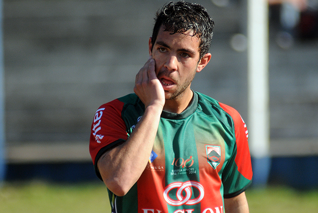 César Vargas, vio su quinta tarjeta amarilla y no puede jugar frente a Danubio el sábado.