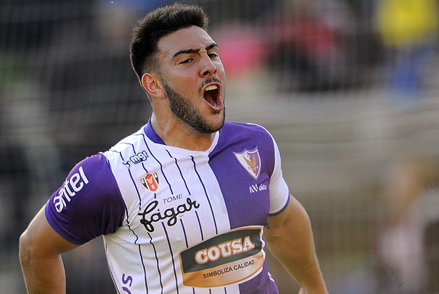 Lucas Cavallini, el goleador de Fénix.