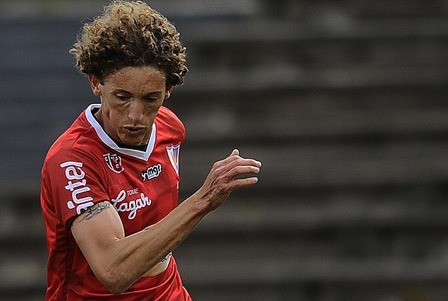 Maximiliano Pérez anotó el único gol de Fénix y llegó a seis en su cuenta personal. 